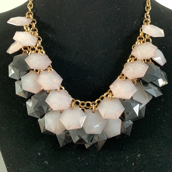 Grey and black statement necklace - Picture 3 of 9